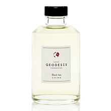 product GEODESIS - NÁPLŇ DO DIFUZÉRU 200 ML - UNIVERSALS - the noir - black tea 